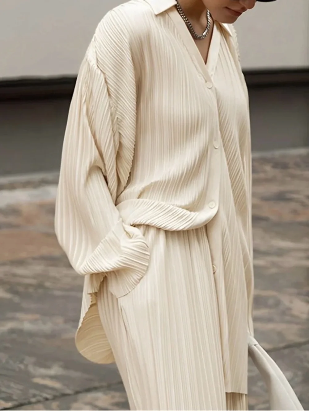 Commense Cream Pleated Button-Front Oversized Top - Picture 2 of 7